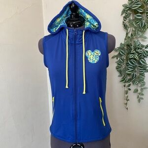 Disney Parks Mosaic Sz XS